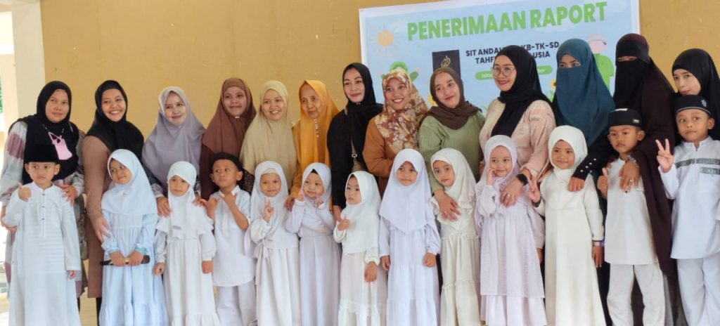 Penerimaan Rapor Andalusia